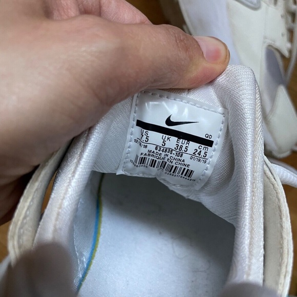 Size 7.5 Women Nike Air Huarache Run Shoe White Sail Fossil Stone - Picture 7 of 13